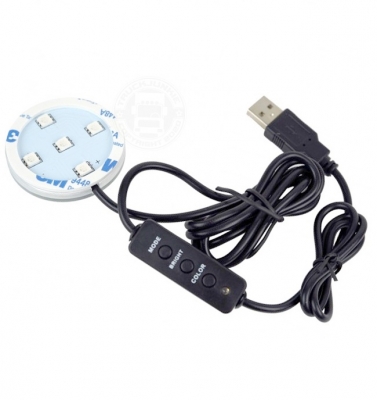 Lluminarea cu LED-uri pentru un aromatizator cu USB