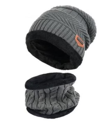 Set caciula si fular pentru iarna – marime universala, culoare gri