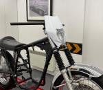 Carena si far fata pentru motociclete, alba, cu faza scurta si lunga – Model universal pentru ENDURO / Trail / Streetfighter