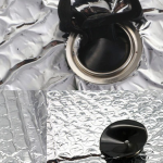 Parasolar auto universal cu folie de aluminiu pentru parbriz – 150 cm x 80 cm