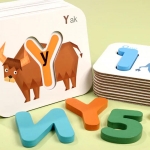 Puzzle Montessori din lemn „Alphabet & Animal Board” – alfabet si animale