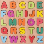 Puzzle din lemn cu alfabet, 26 de litere, Distractiv si imbunatateste dezvoltarea inteligentei cognitive