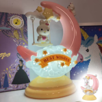 Lampa decorativa „Moon Lamp Bunny – Best Wishes” – lampa de noapte cu iepuras si luna