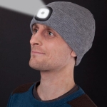 Caciula neagra cu LED reincarcabil, compatibila cu masina de spalat, baterie detasabila, incarcare USB