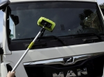 Perie cu alimentare cu apa 30 cm cu maner telescopic 163-300 cm si robinet integrat pentru spalare auto, rulote si suprafete exterioare - Carmotion